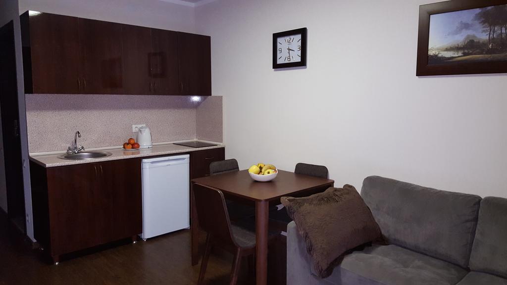 Mimino Apartment Deluxe First Line Batumi Ngoại thất bức ảnh